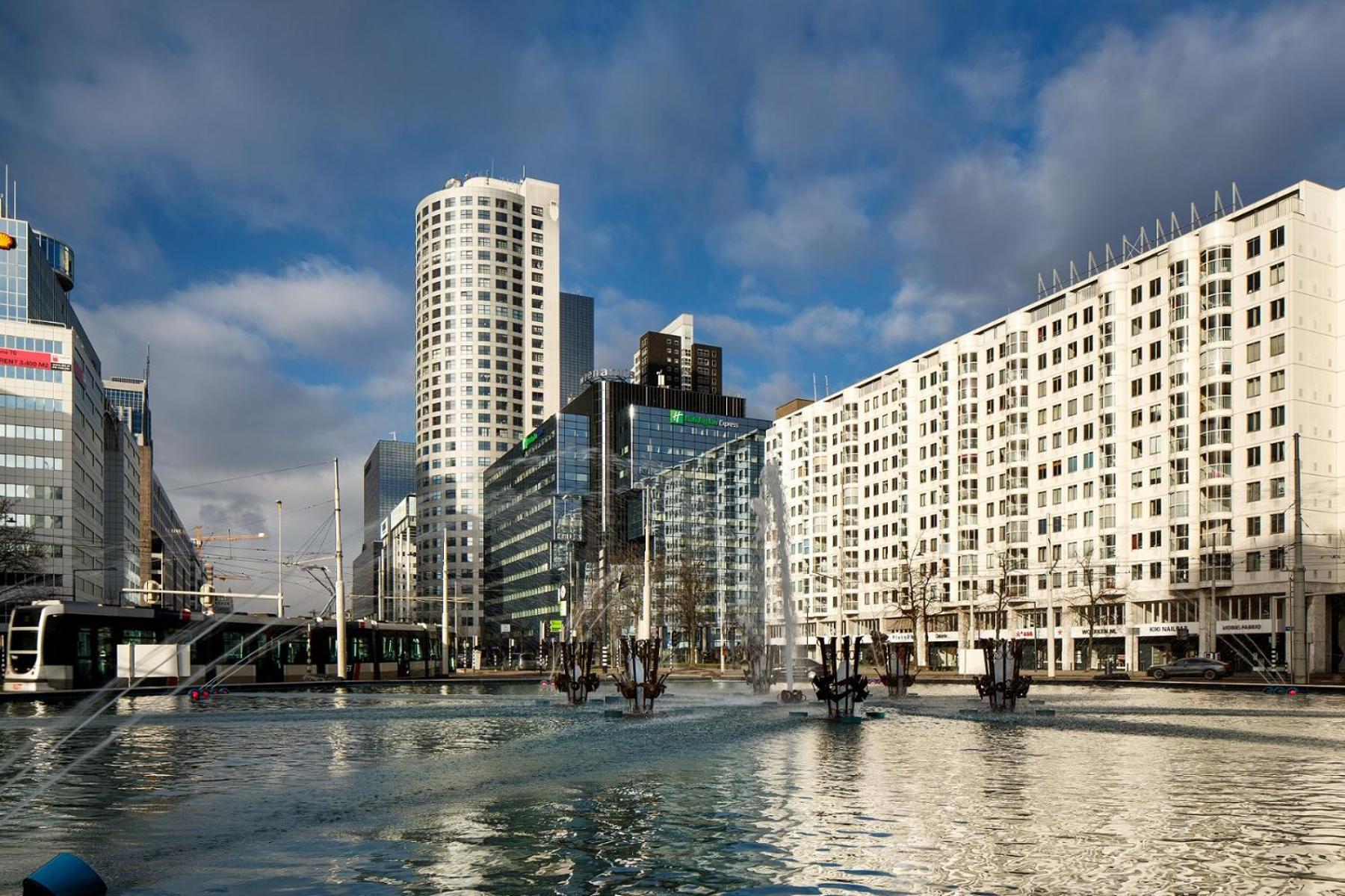 Holiday Inn Express Rotterdam - Central Station By Ihg Exterior foto