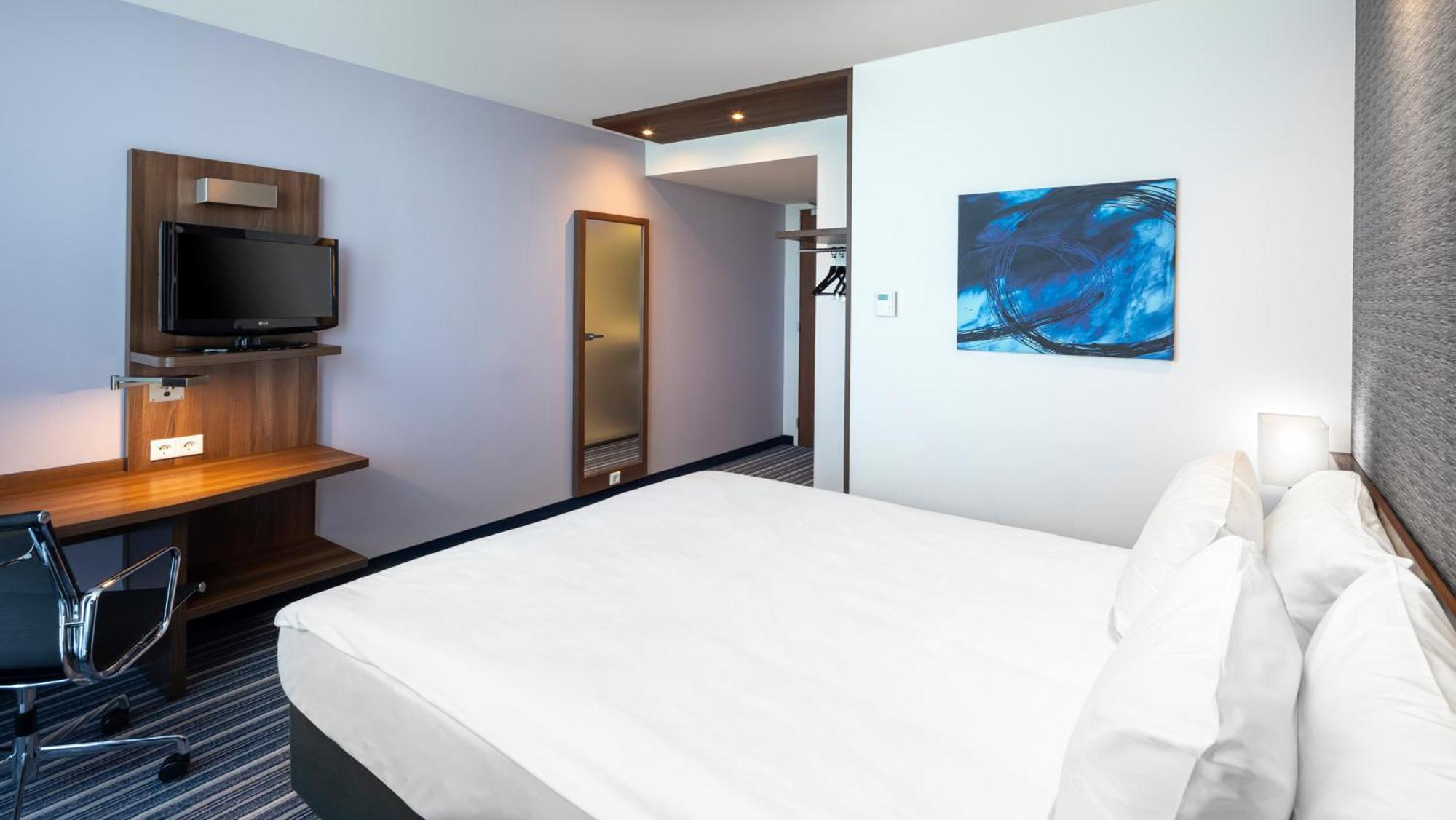 Holiday Inn Express Rotterdam - Central Station By Ihg Exterior foto