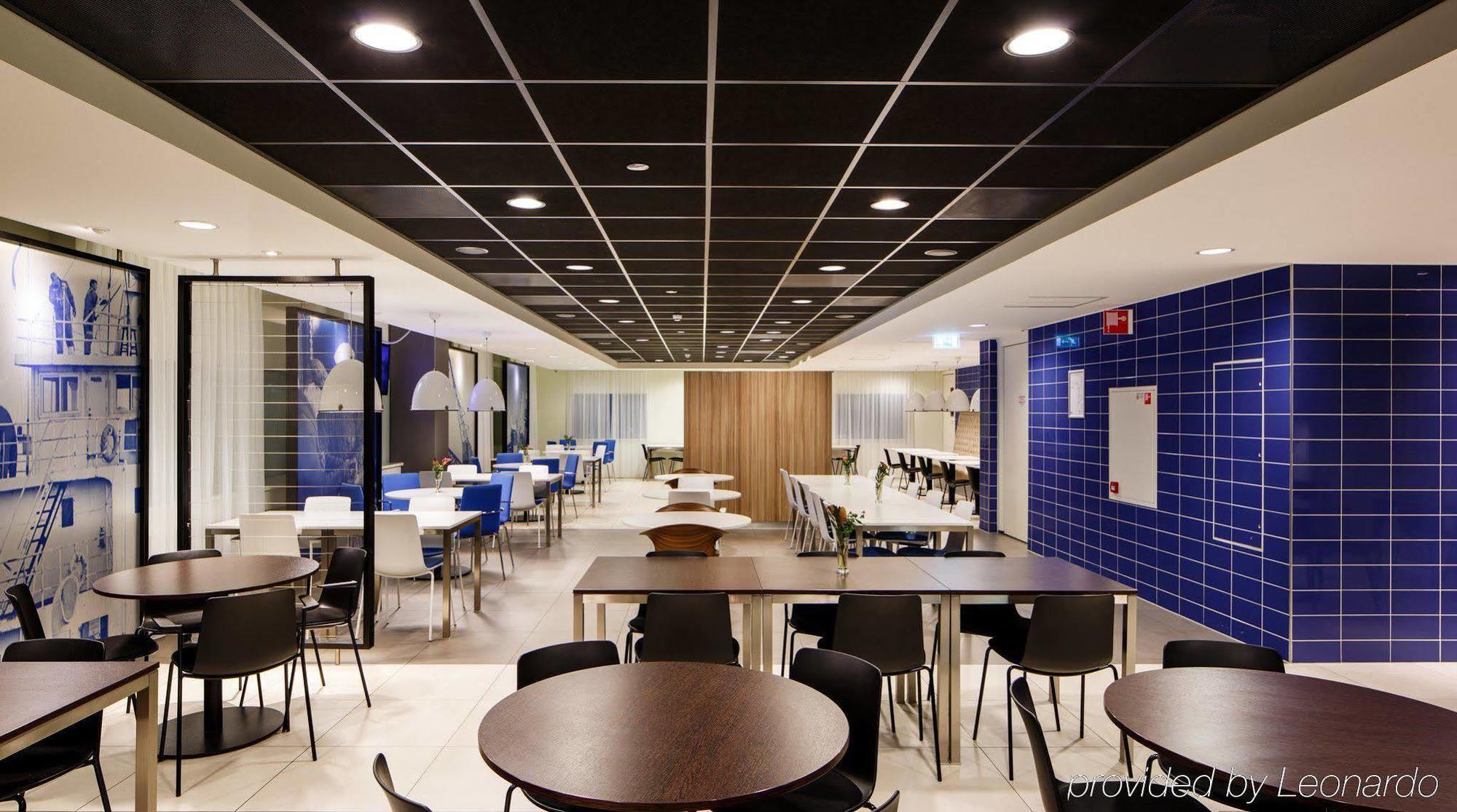 Holiday Inn Express Rotterdam - Central Station By Ihg Exterior foto