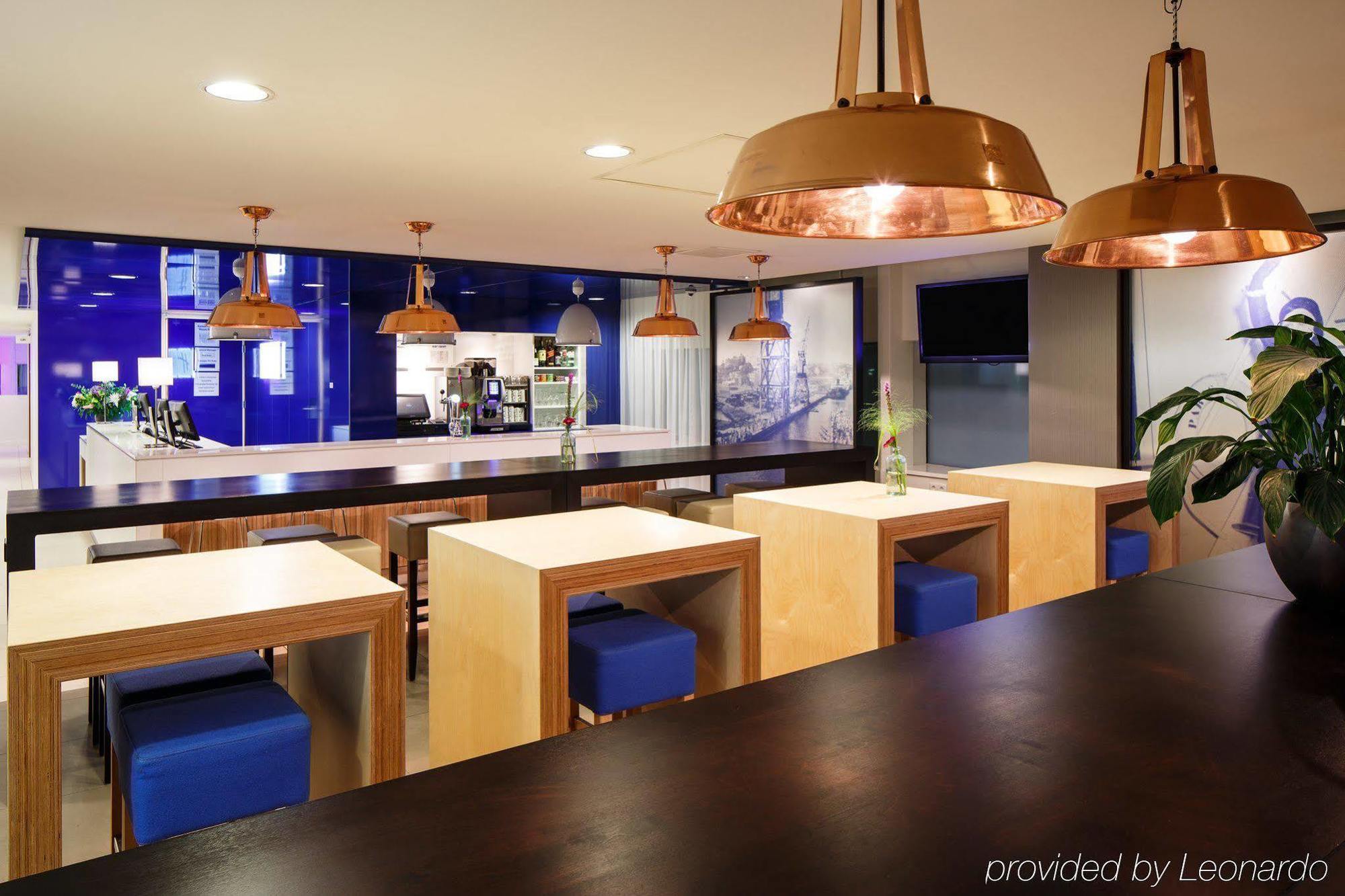 Holiday Inn Express Rotterdam - Central Station By Ihg Exterior foto